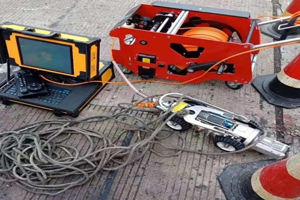 镇康CCTV管道检测机器人