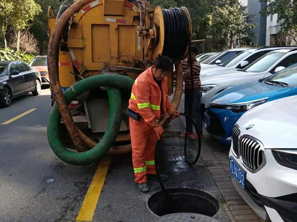 镇康排污管道清淤